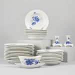 1023 4539 DINNERWARE